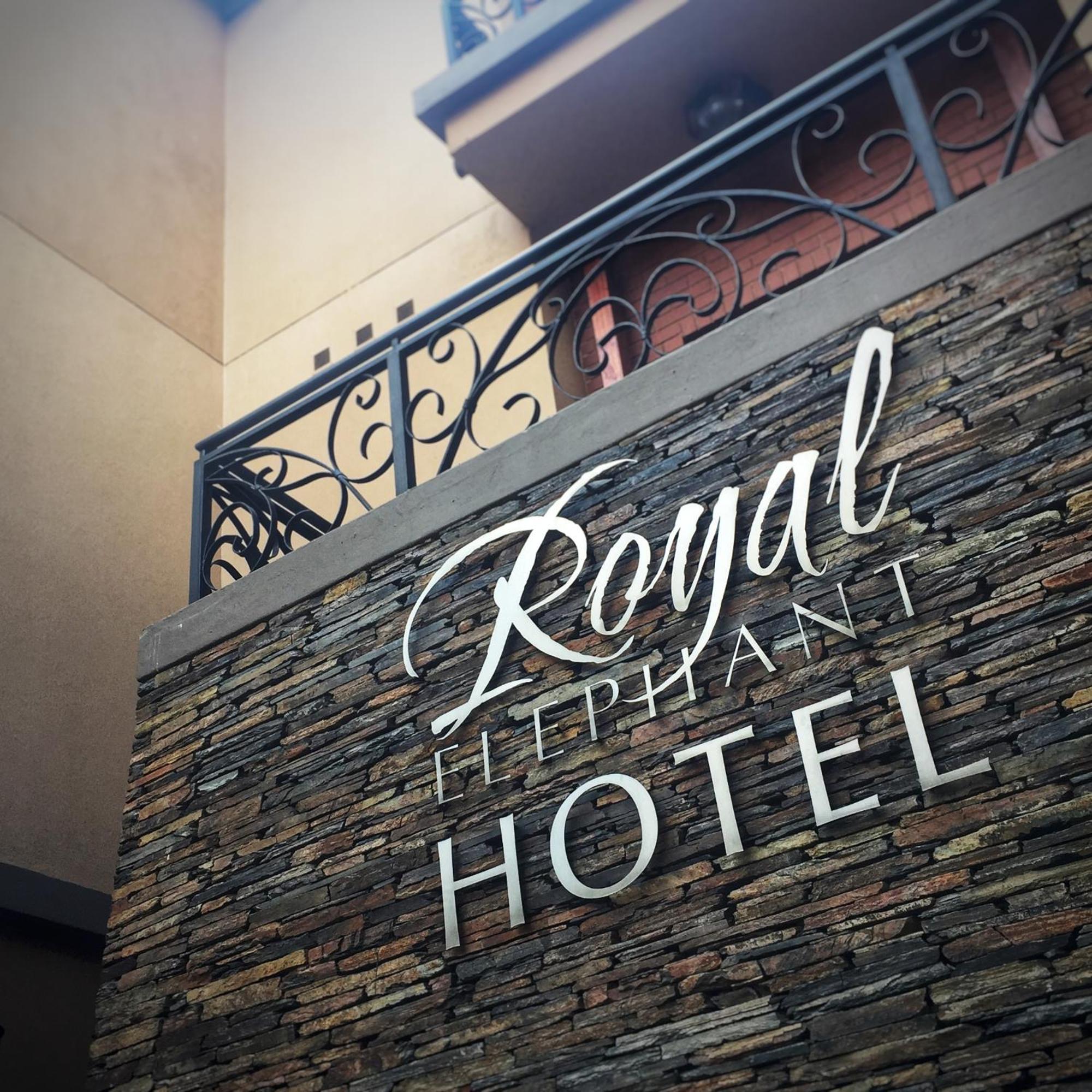 Royal Elephant Hotel & Conference Centre センチュリオン エクステリア 写真
